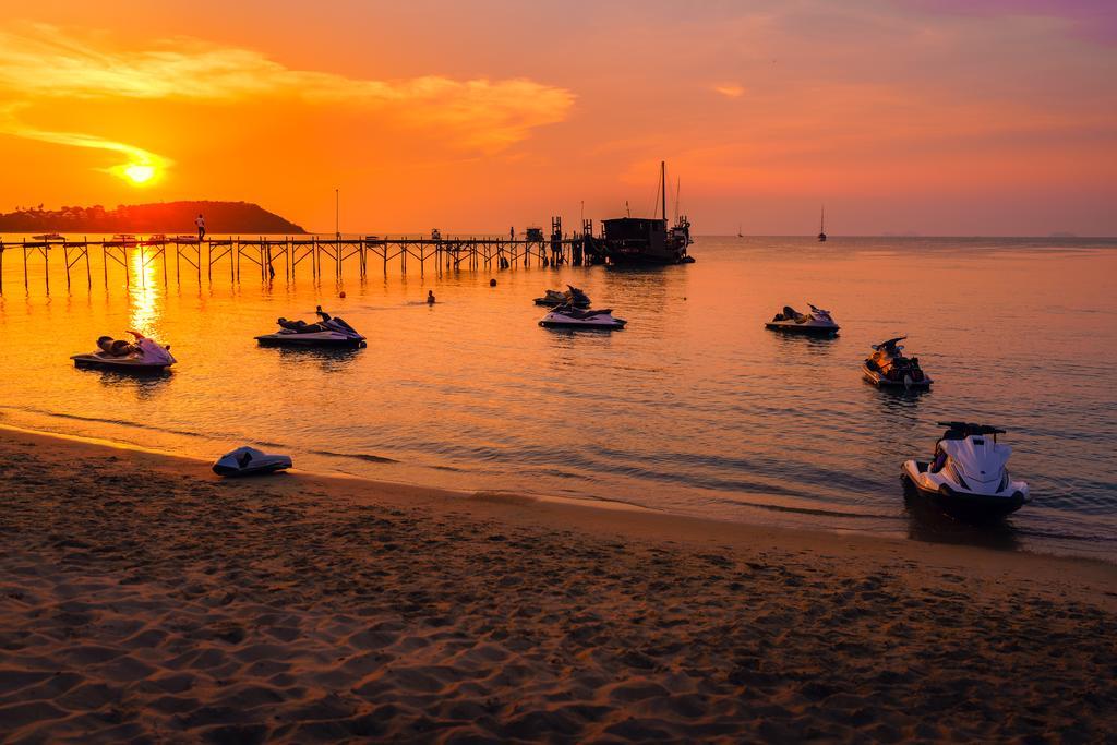 Samui Pier Beach Front&Resort Strand Bang Rak Exterior foto